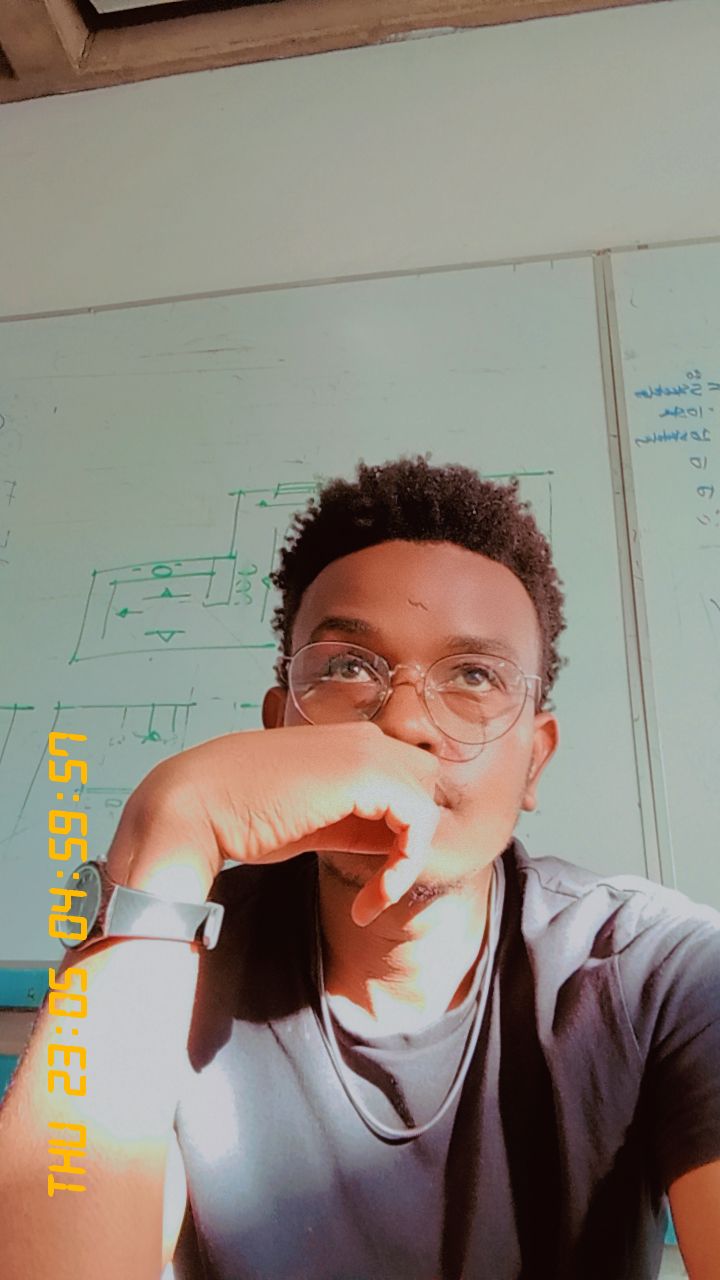 User Moses profile image