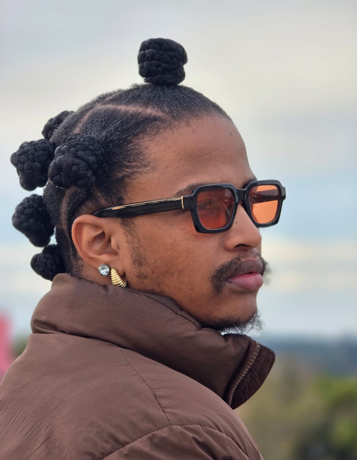 User Khanya profile image