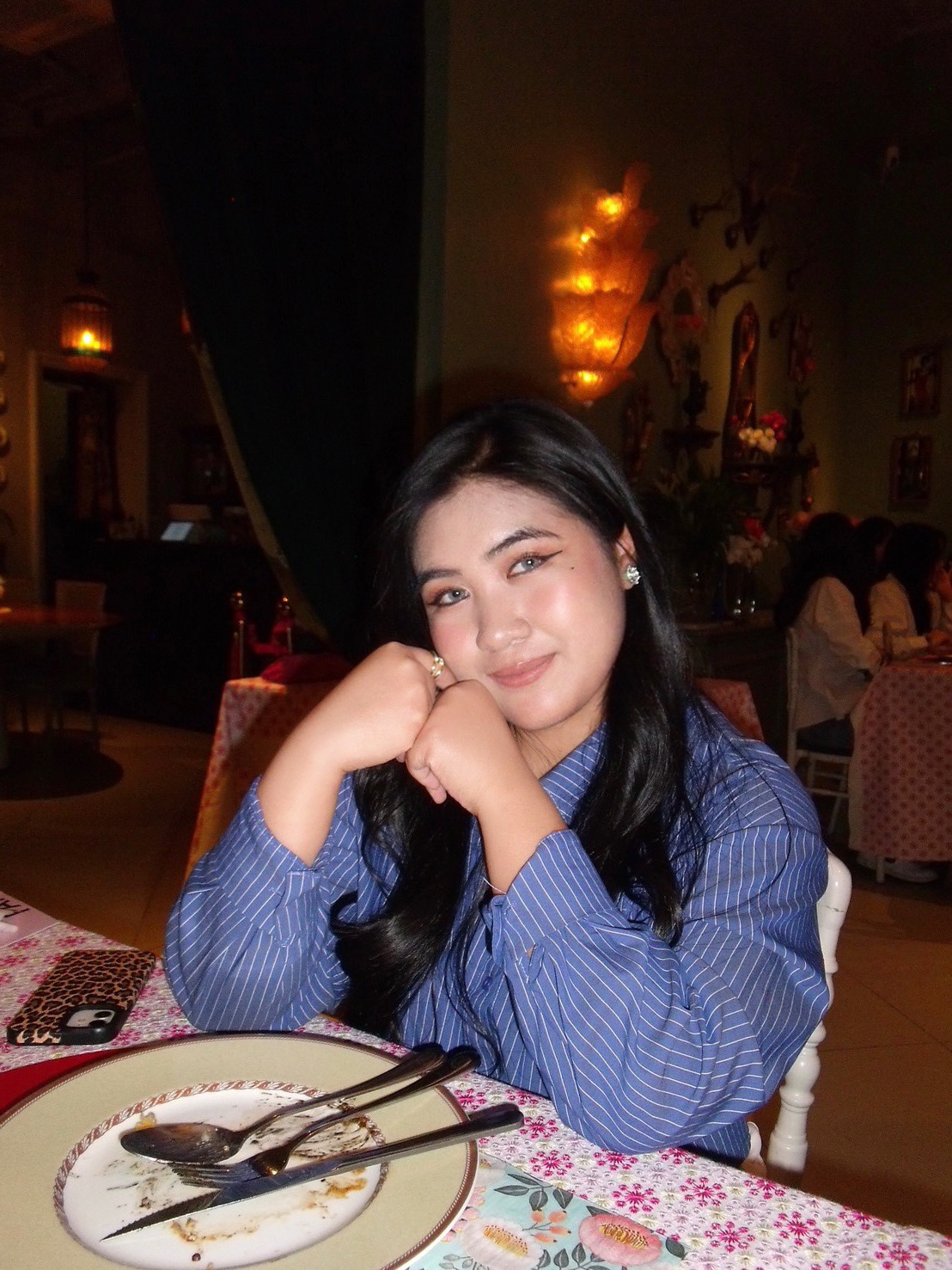 User Natapat profile image