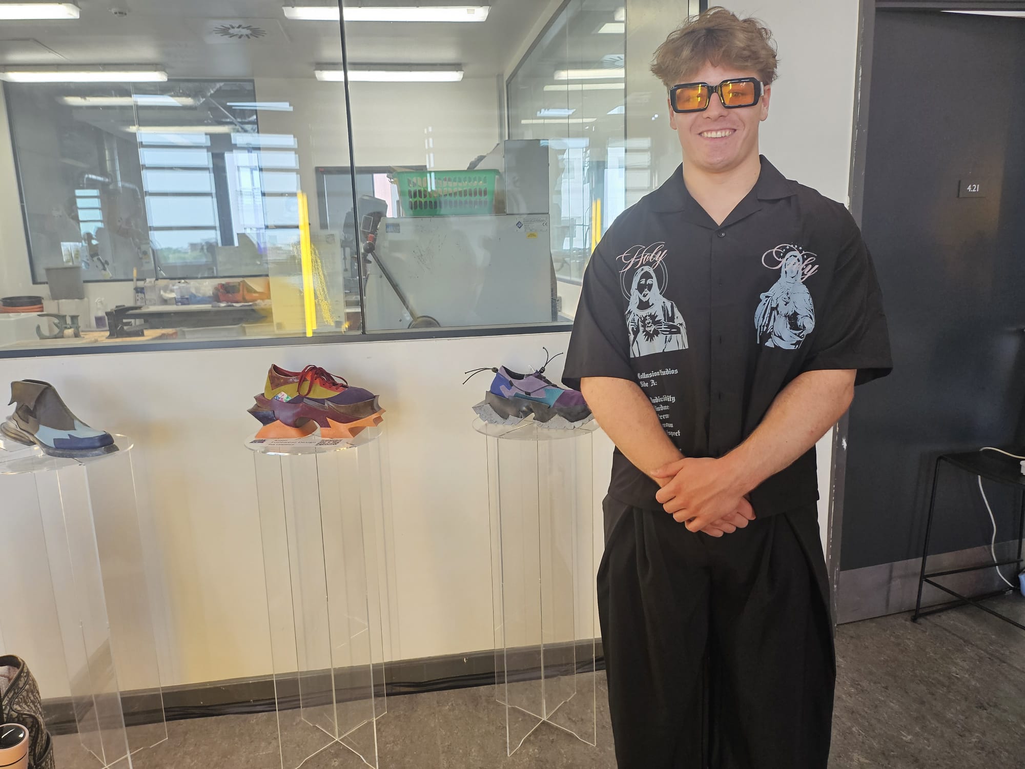 User Zak profile image