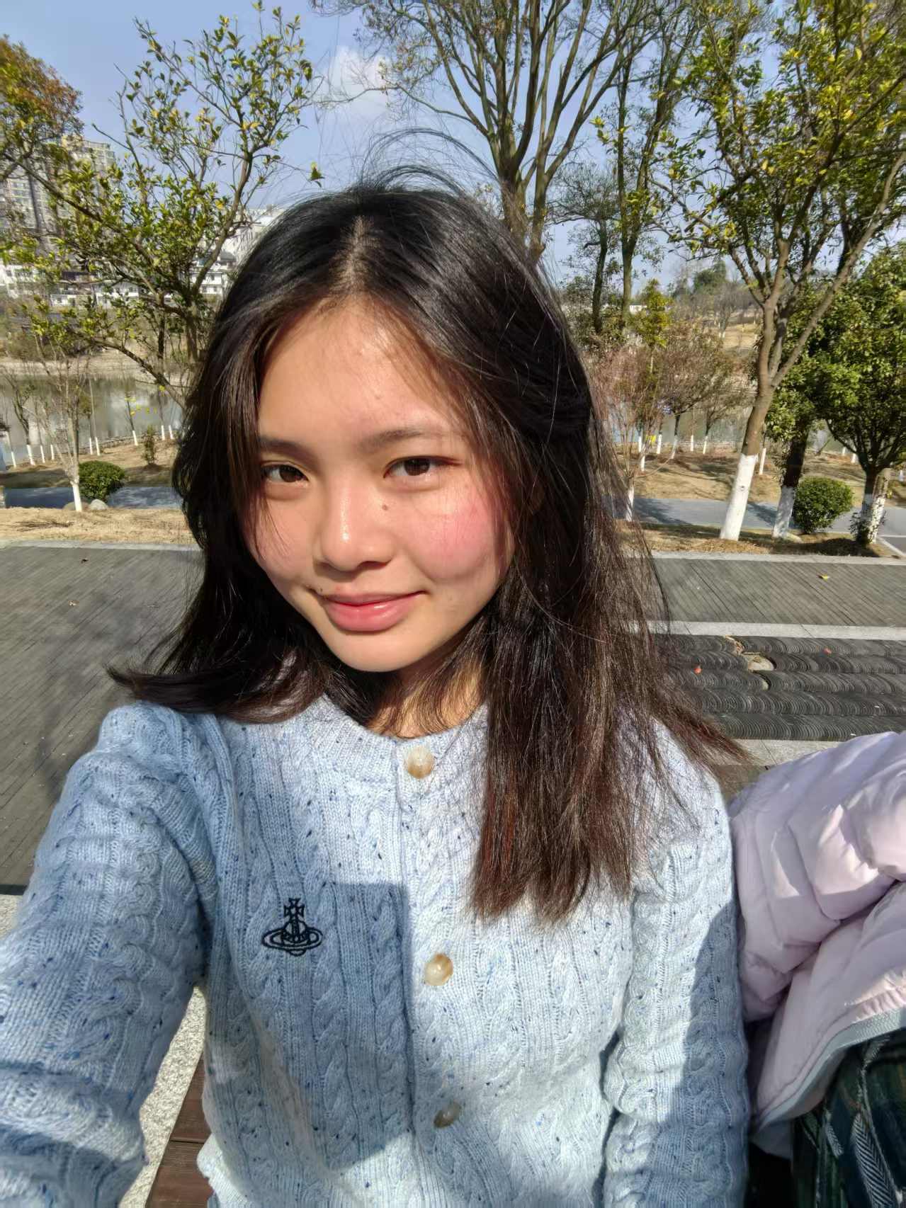User 一婧 profile image