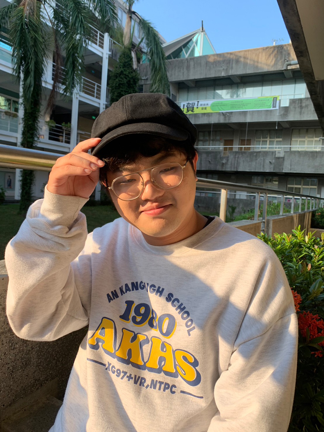 User CHENG profile image