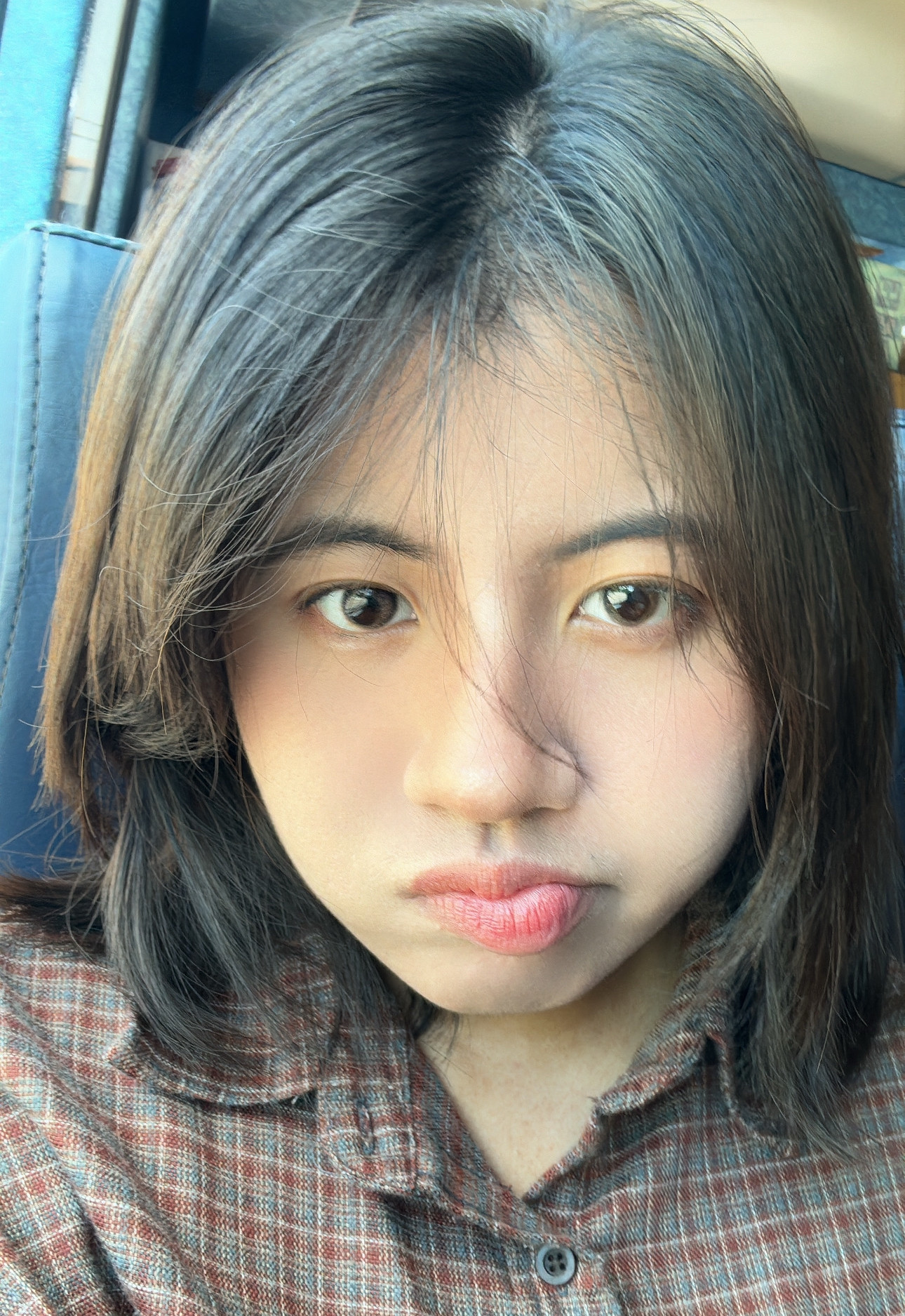 User I YING profile image
