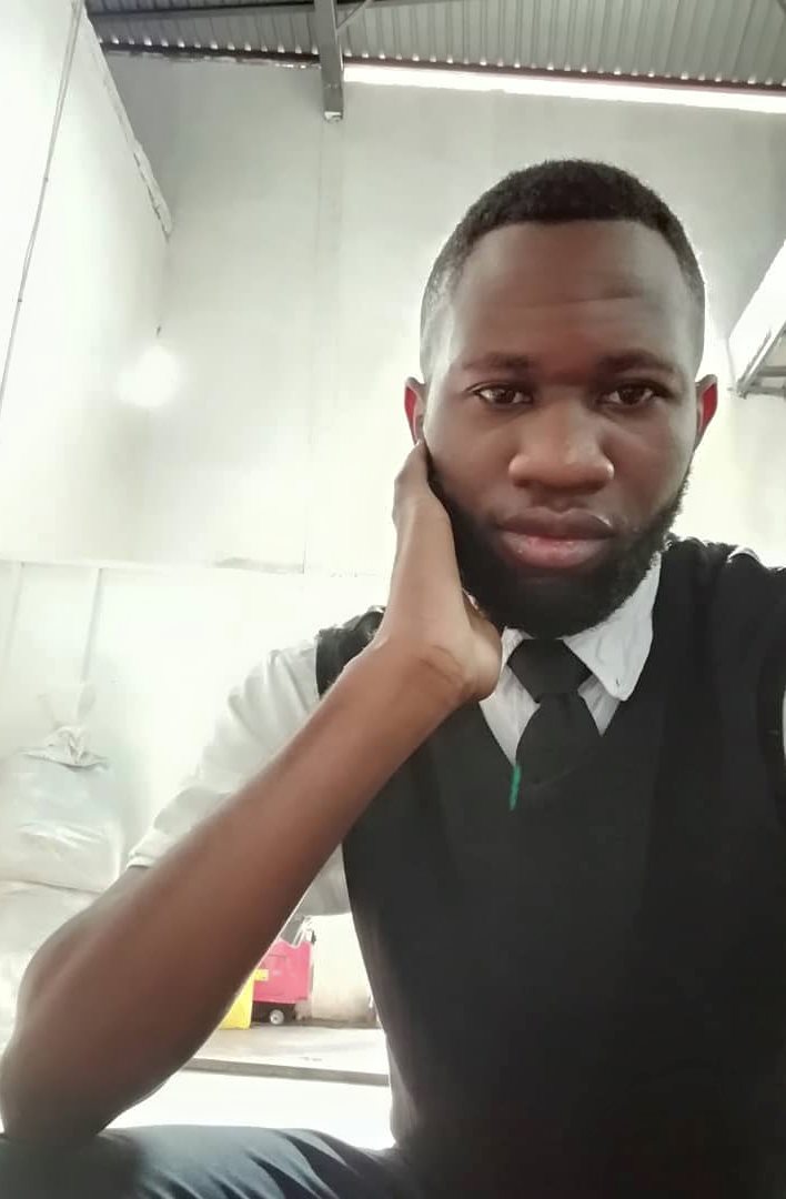User moses profile image