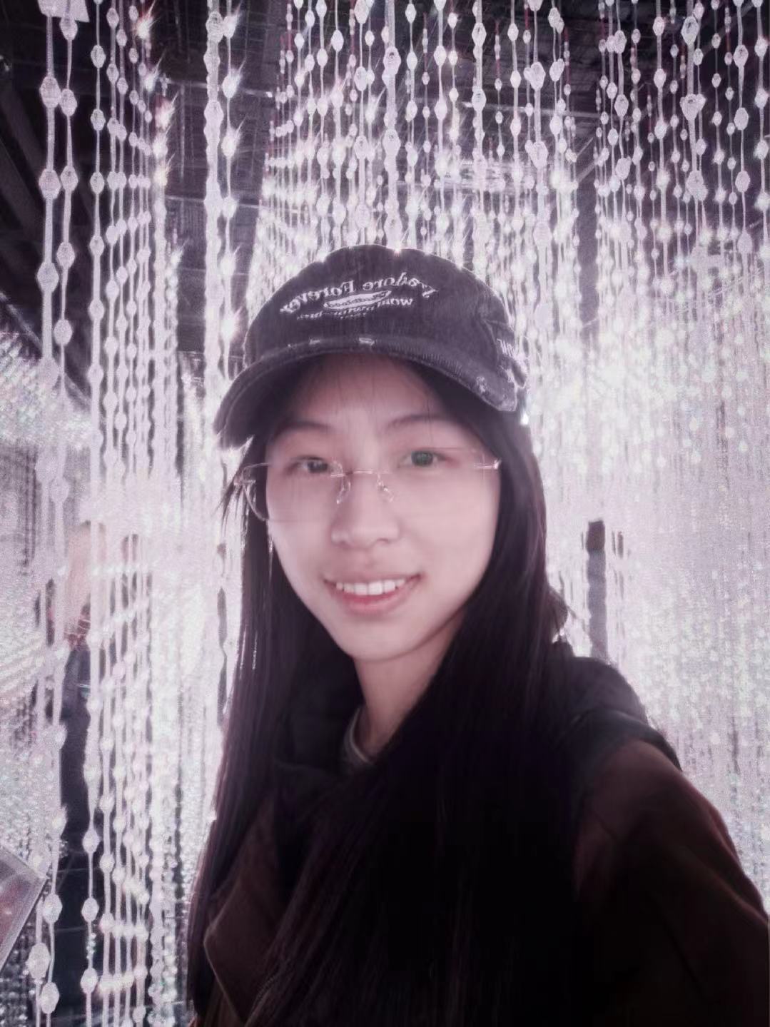 User 婷芳 profile image