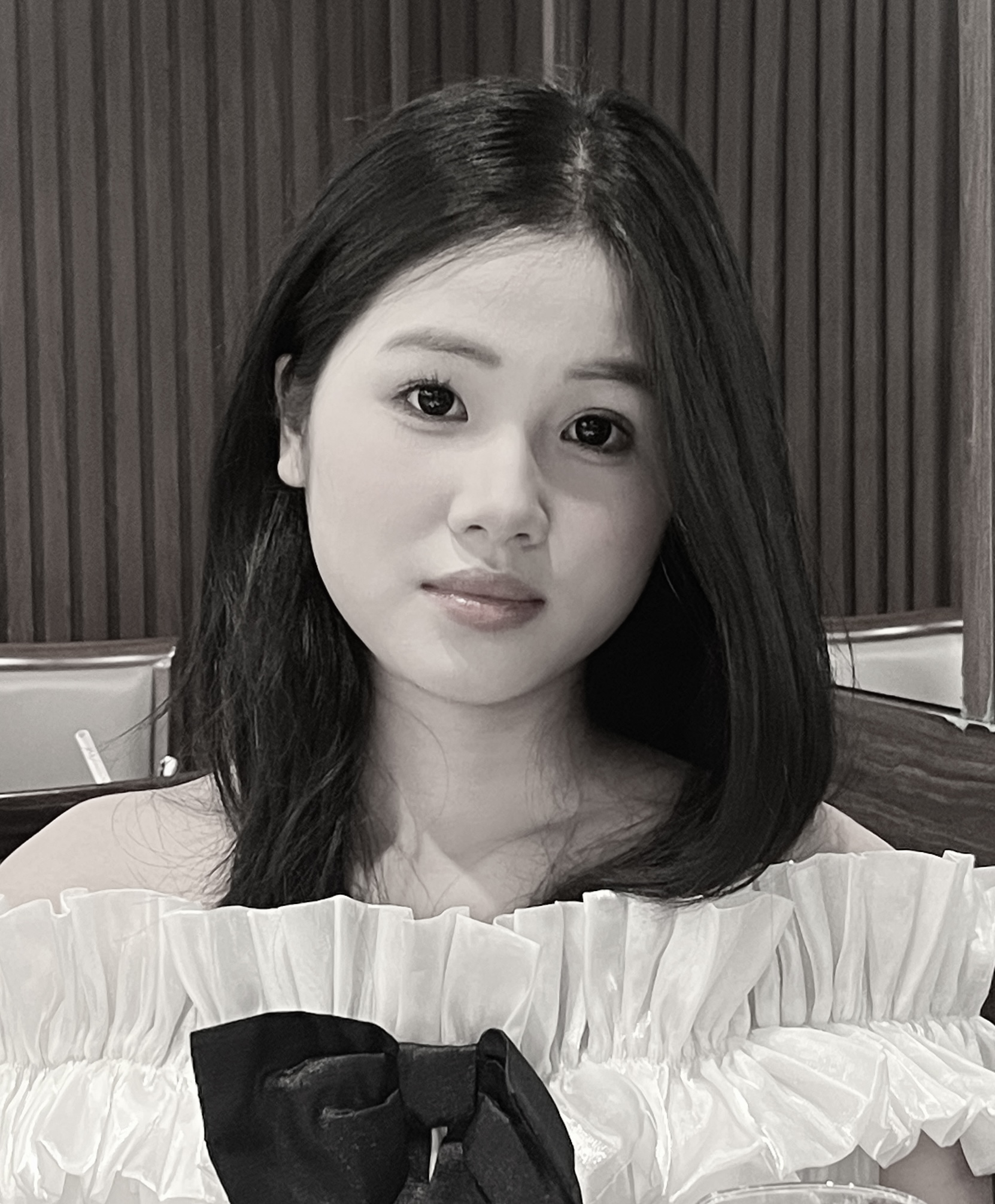 User Khánh Ly profile image