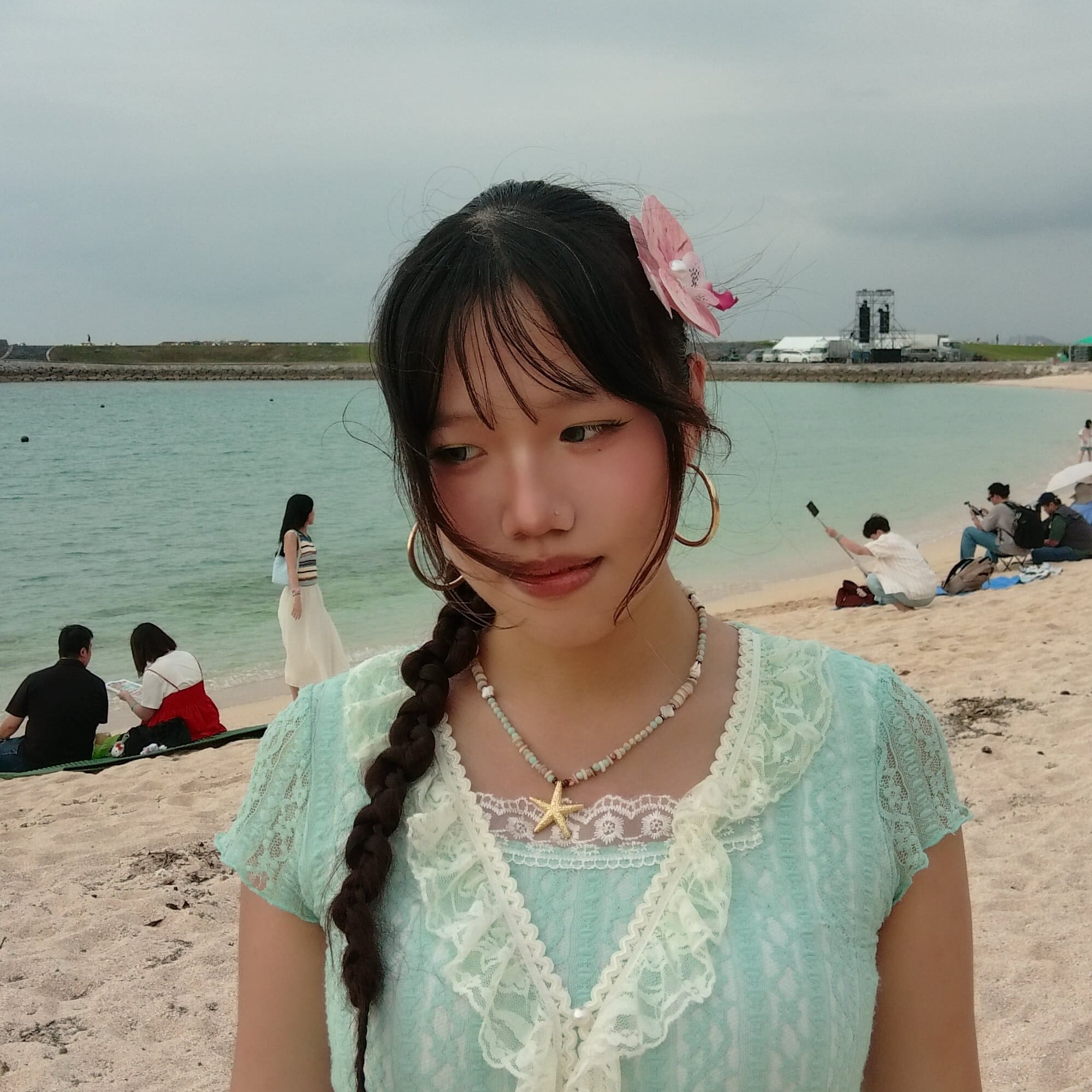 User Liang profile image
