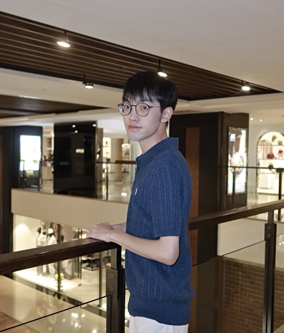 User WEI LE profile image