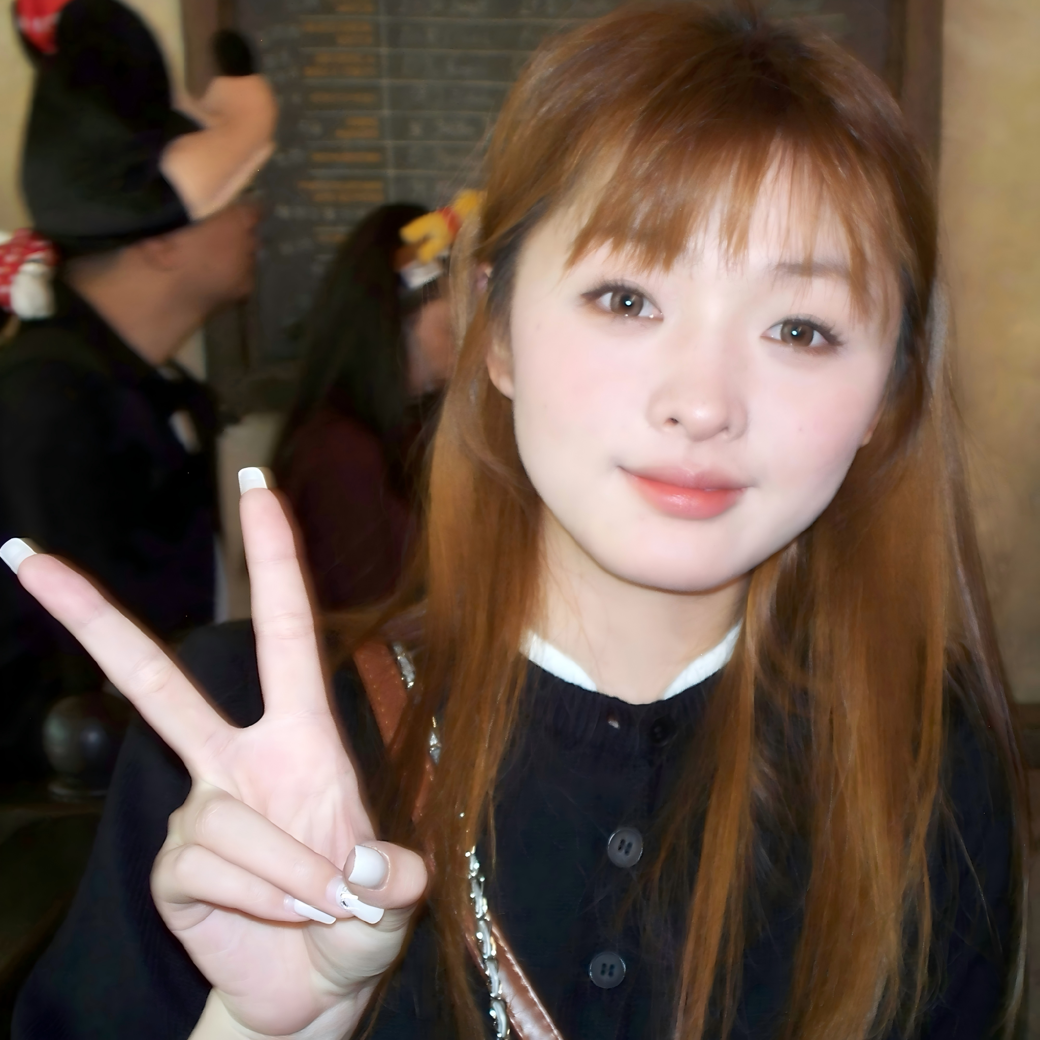 User 伊萍 profile image