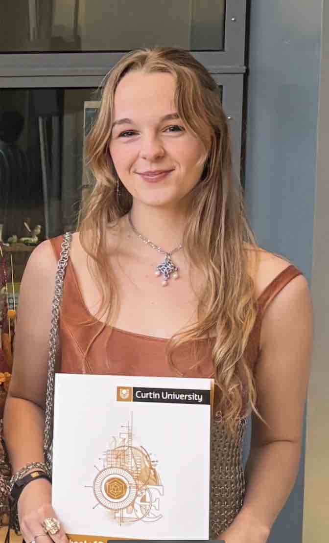 User Claire profile image