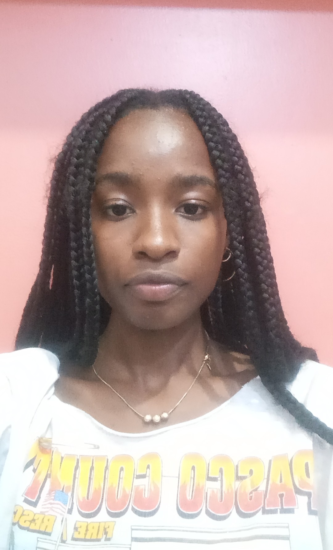 User Eva profile image