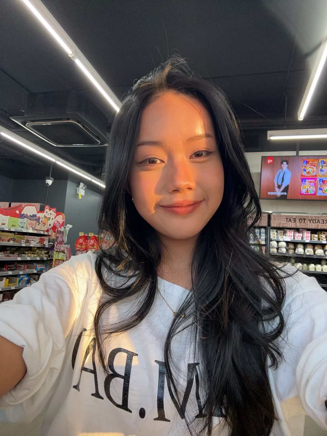 User Piyakorn profile image