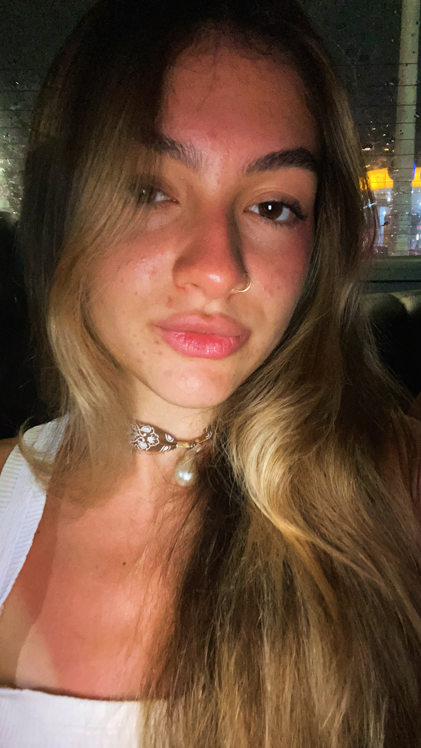User Maria profile image