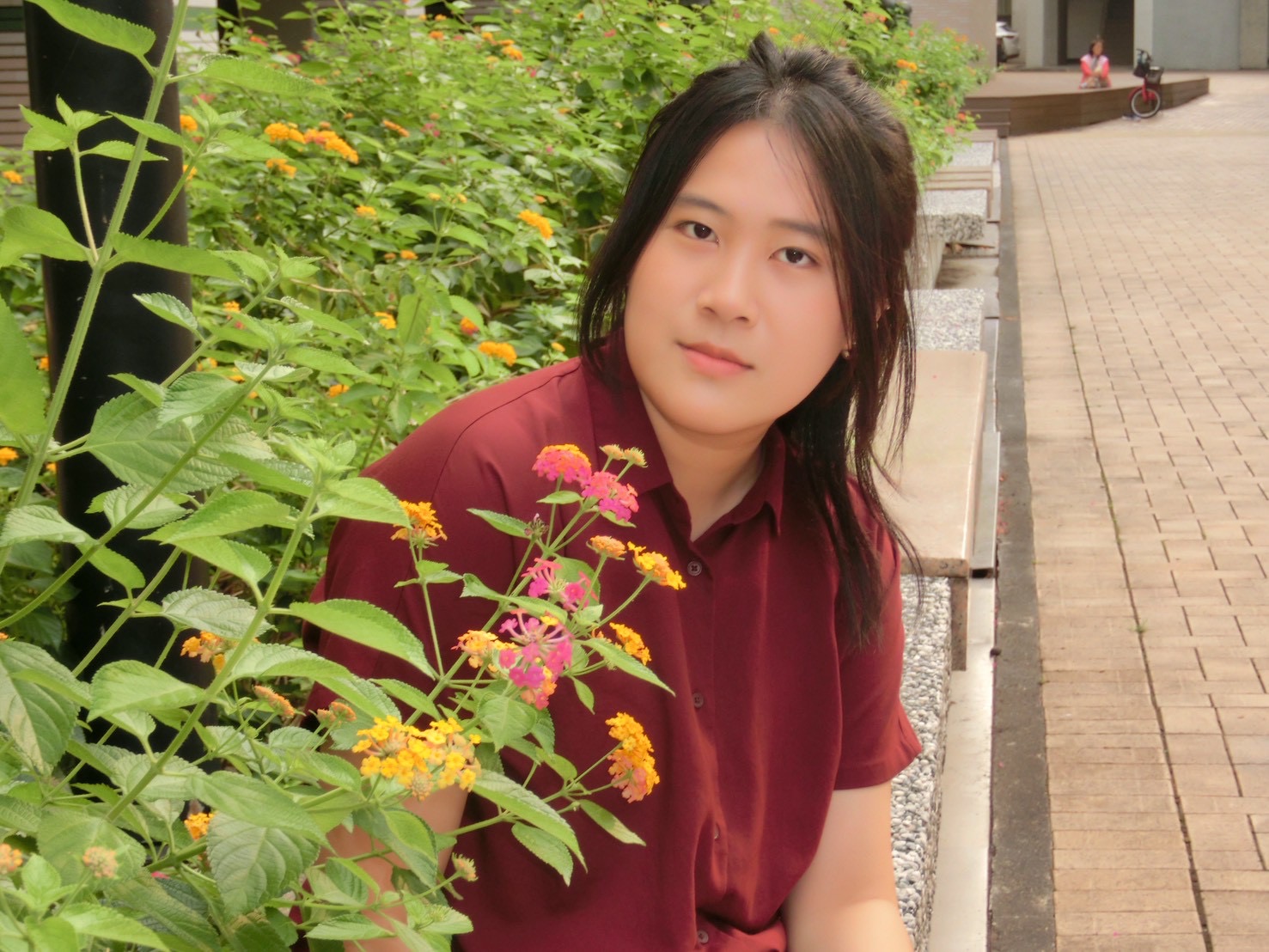 User YU CHEN profile image