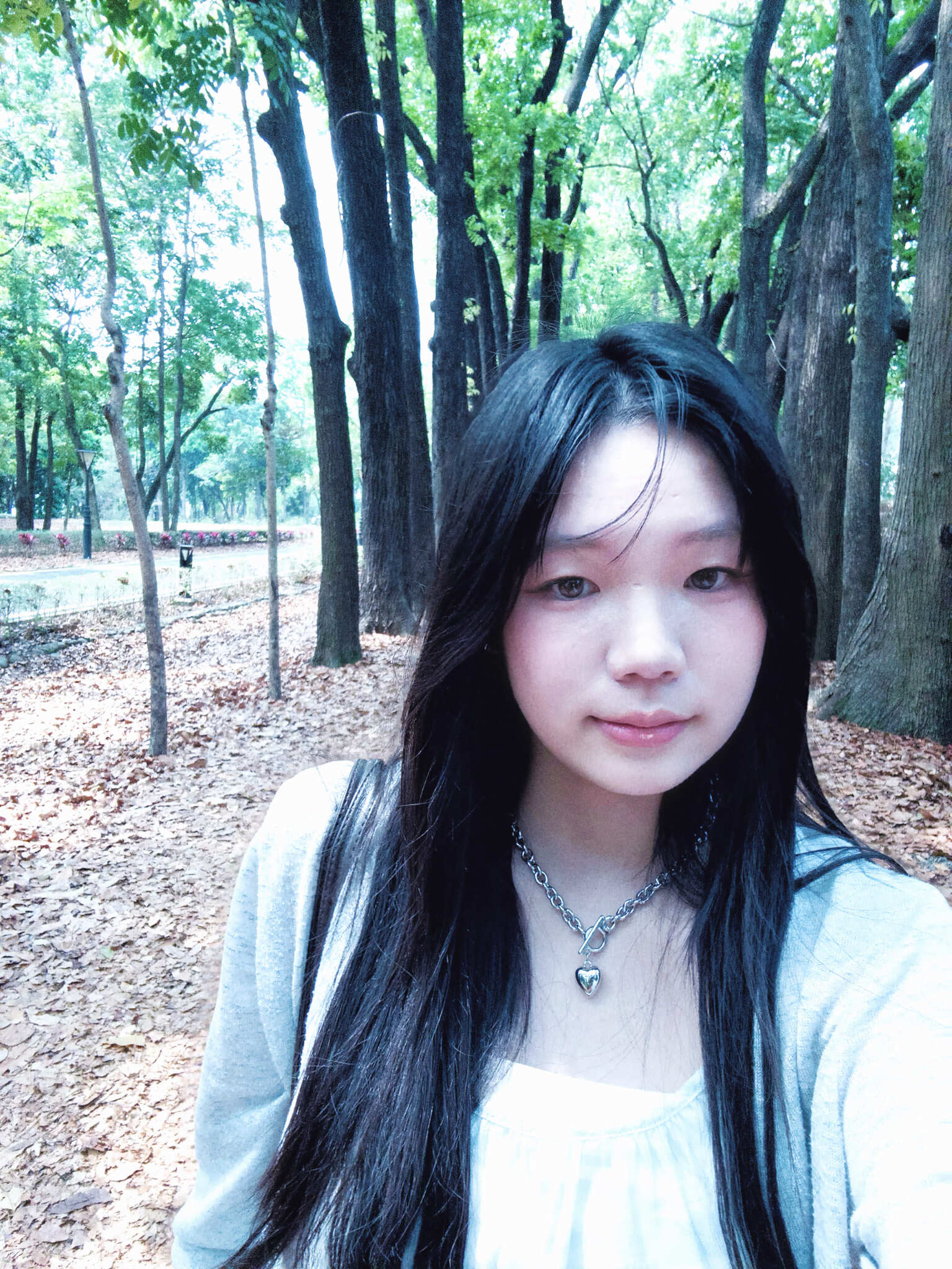 User ICHING profile image