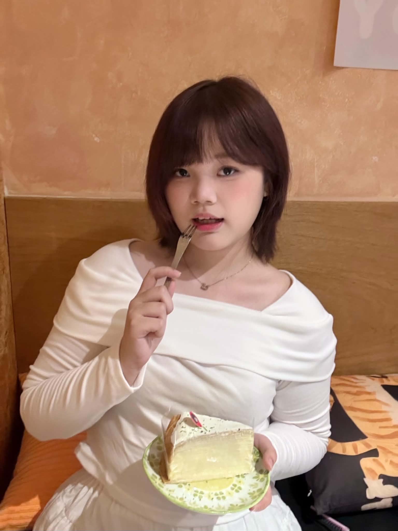 User Yu Shan profile image