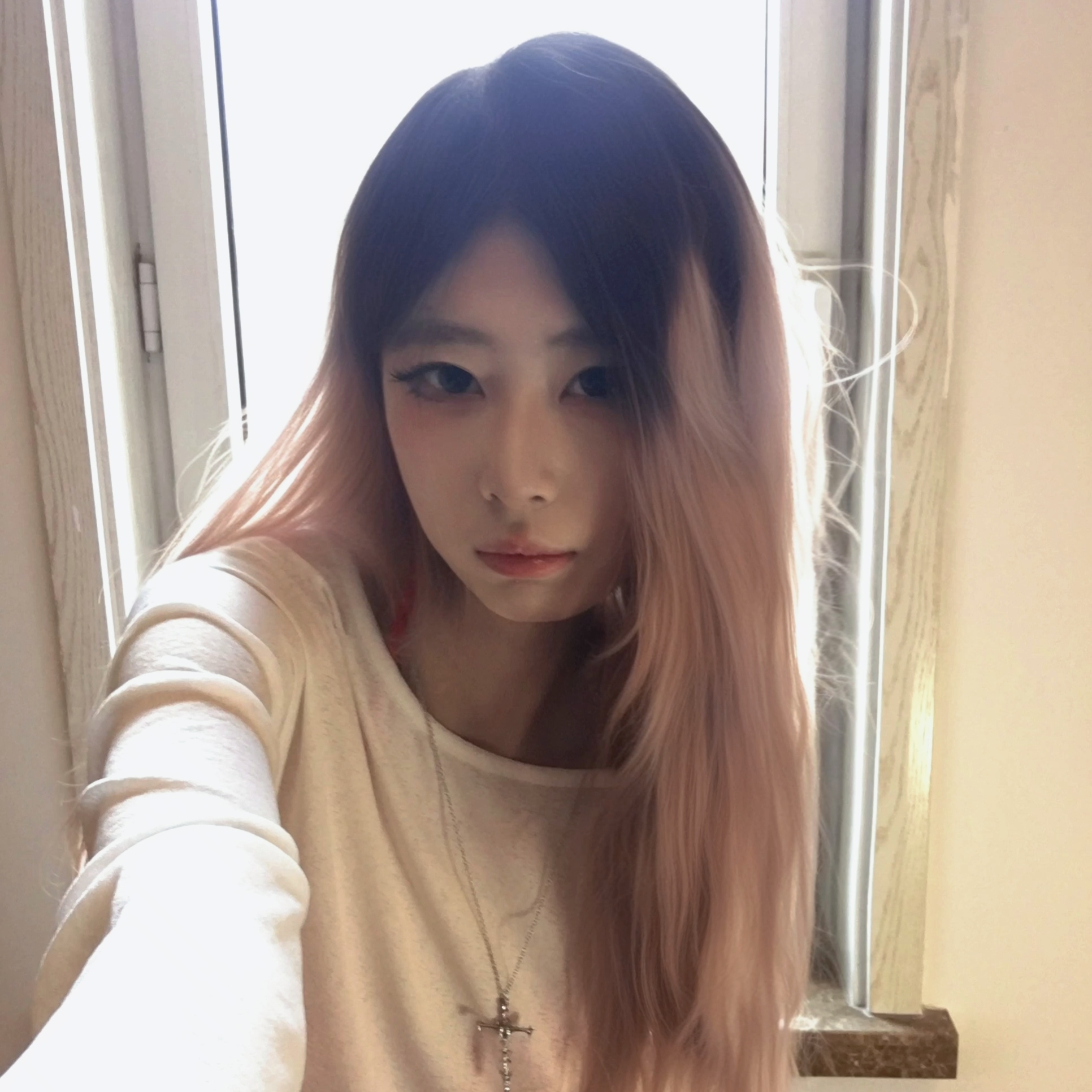 User 璐瑶 profile image