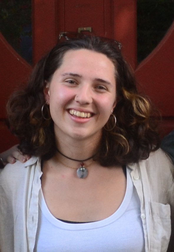 User Lillian profile image