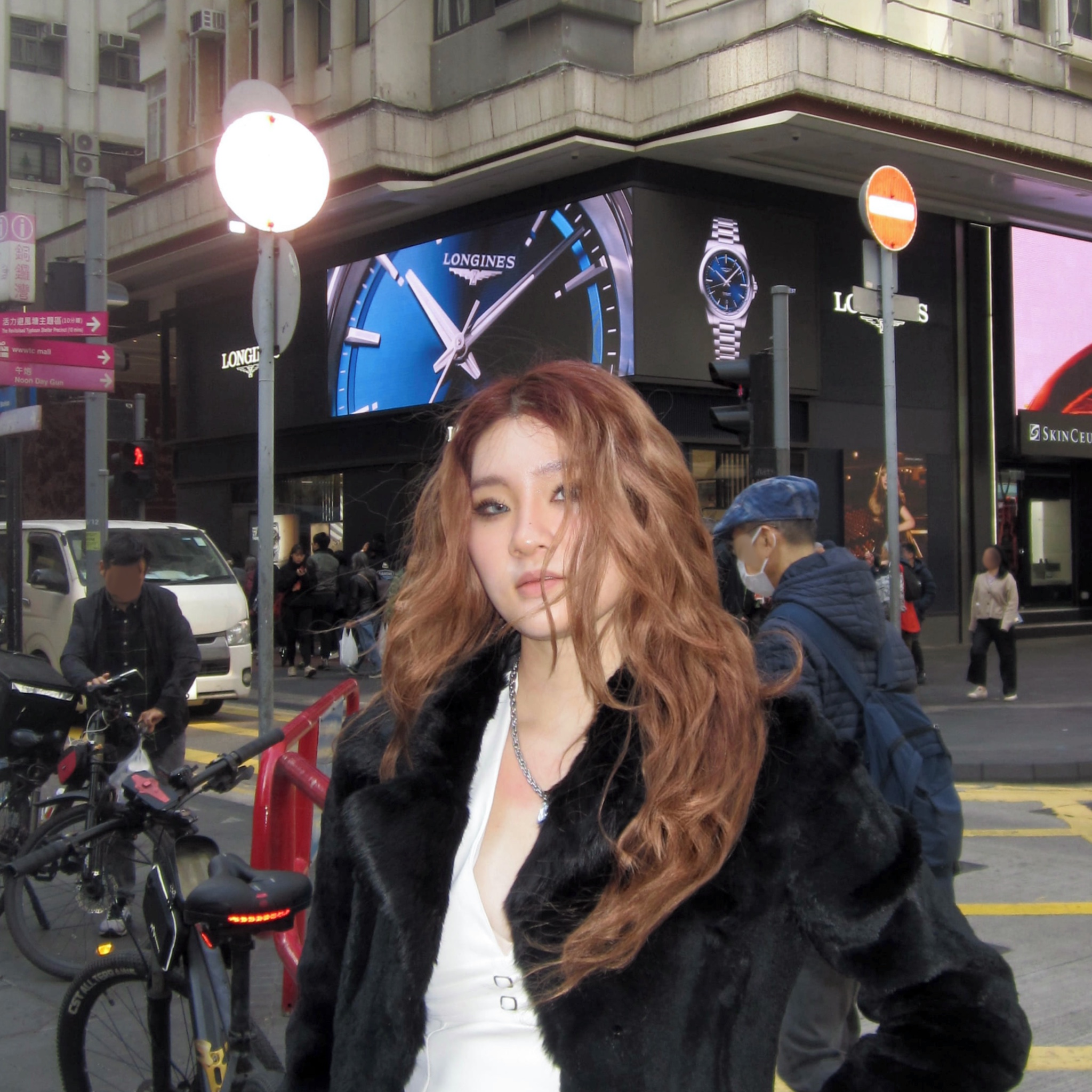 User Lunlalin profile image