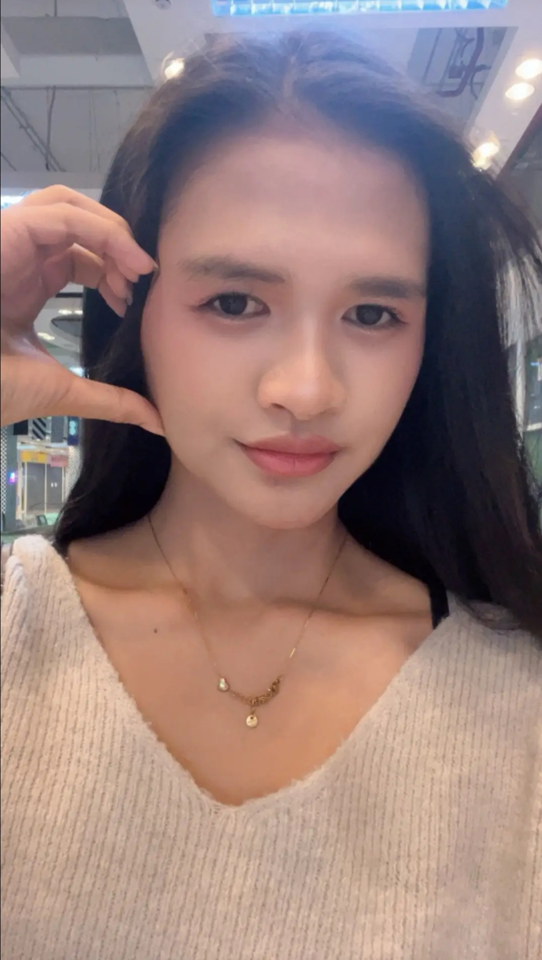 User Thawatchai profile image